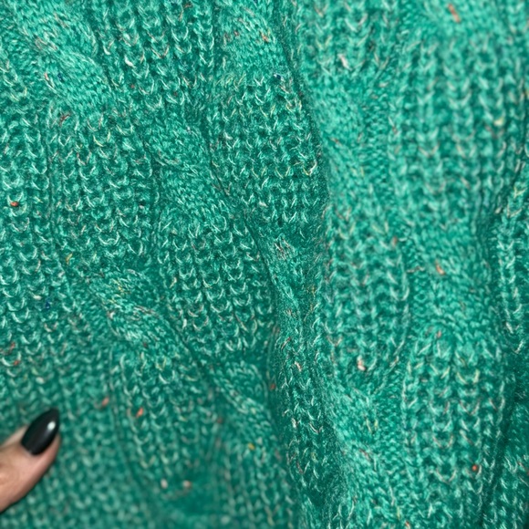 Green Cable Knit Sweater with hints of color - Picture 4 of 6